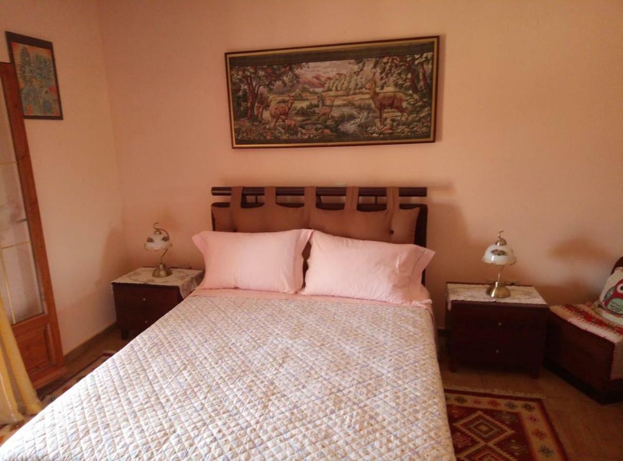 Villa Silvia Ágios Matthaíos Buitenkant foto
